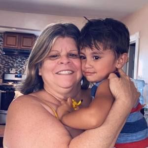 Meet your Posher, Sara